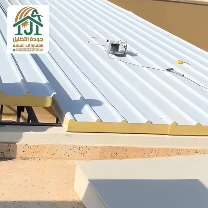 ألواح ساندوتش بانل عريضه قوية وعازل للحرارة والماء